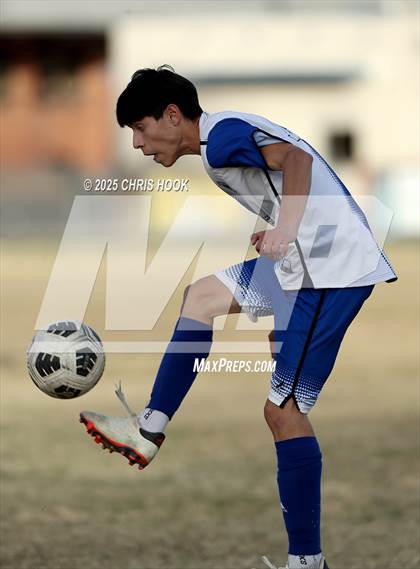 Thumbnail 3 in Catalina vs Sahuarita (Ismael Arce Invitational) photogallery.