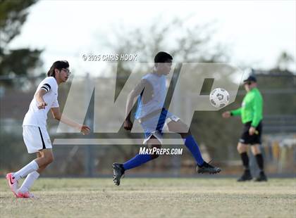 Thumbnail 2 in Catalina vs Sahuarita (Ismael Arce Invitational) photogallery.
