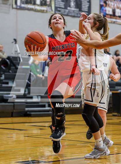 Thumbnail 3 in JV: Muenster @ Lindsay photogallery.