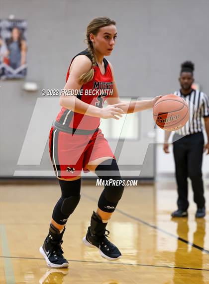 Thumbnail 2 in JV: Muenster @ Lindsay photogallery.