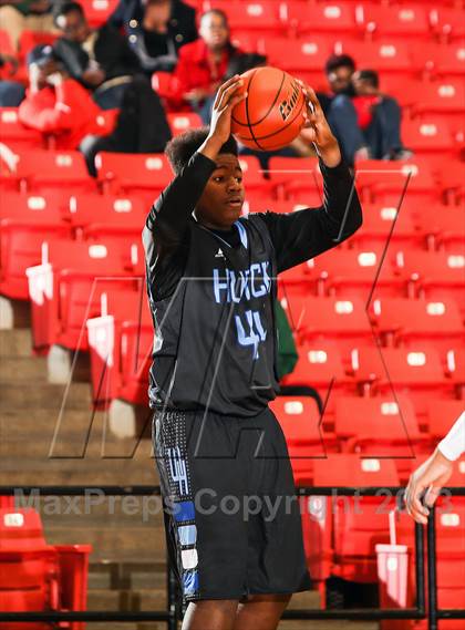 Thumbnail 1 in Wilmer-Hutchins vs. Southwest (DFW Basketball Challenge) photogallery.