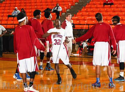 Thumbnail 3 in Wilmer-Hutchins vs. Southwest (DFW Basketball Challenge) photogallery.