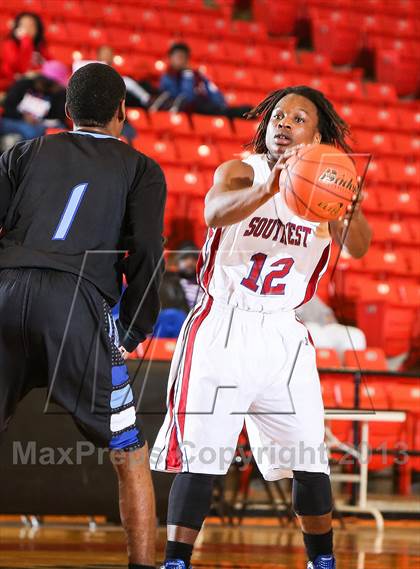 Thumbnail 1 in Wilmer-Hutchins vs. Southwest (DFW Basketball Challenge) photogallery.