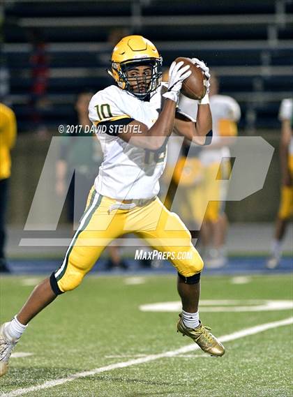 Thumbnail 2 in Bishop Manogue @ Capital Christian photogallery.