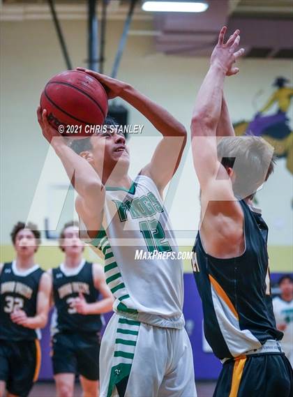Thumbnail 1 in Round Valley vs Salome (Wrangler Classic) photogallery.