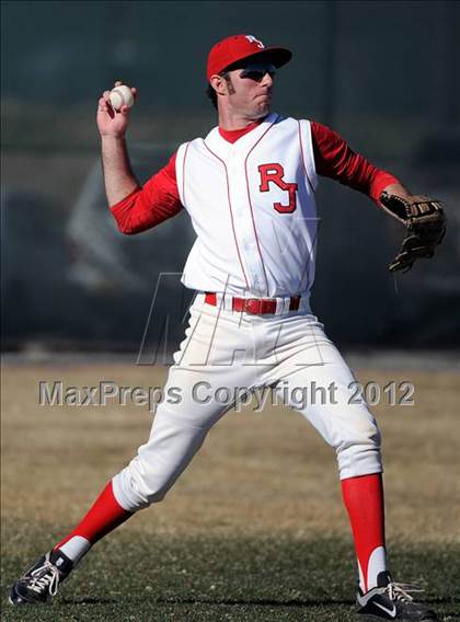 Thumbnail 2 in Smoky Hill @ Regis Jesuit photogallery.