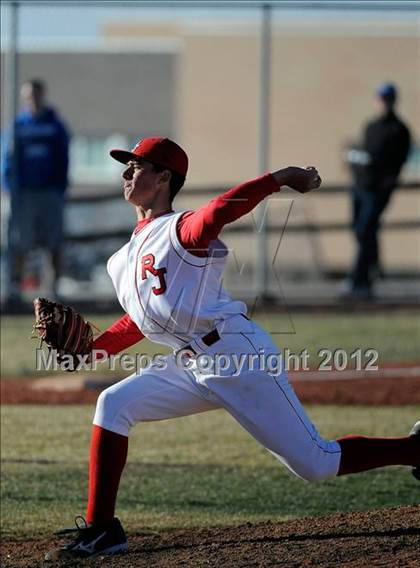 Thumbnail 2 in Smoky Hill @ Regis Jesuit photogallery.