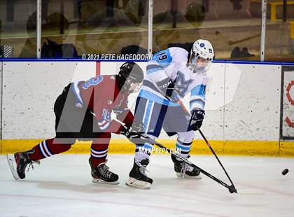 Thumbnail 3 in Newton/Lenape @ Morris Catholic (Charette Cup Semifinal) photogallery.