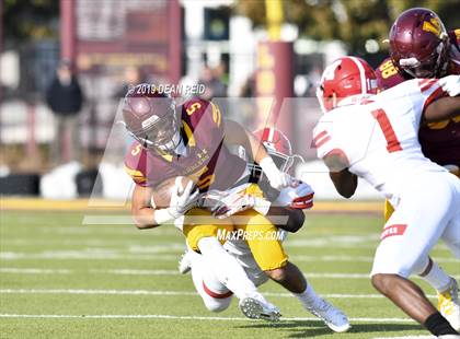 Thumbnail 1 in Marist vs Loyola Academy (IHSA Class 8A Quarterfinal) photogallery.