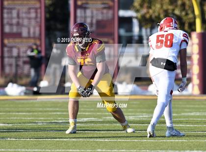 Thumbnail 2 in Marist vs Loyola Academy (IHSA Class 8A Quarterfinal) photogallery.