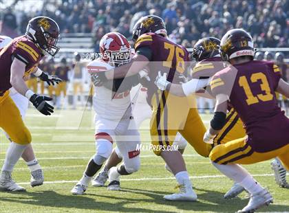 Thumbnail 1 in Marist vs Loyola Academy (IHSA Class 8A Quarterfinal) photogallery.