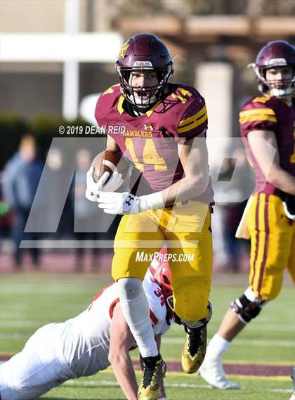 Thumbnail 3 in Marist vs Loyola Academy (IHSA Class 8A Quarterfinal) photogallery.