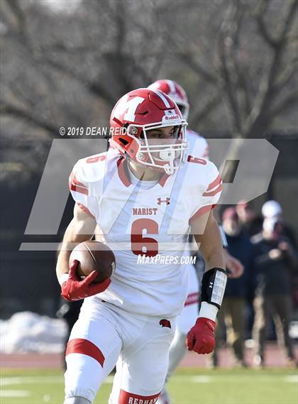 Thumbnail 1 in Marist vs Loyola Academy (IHSA Class 8A Quarterfinal) photogallery.