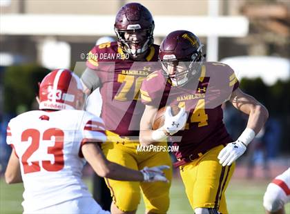 Thumbnail 1 in Marist vs Loyola Academy (IHSA Class 8A Quarterfinal) photogallery.