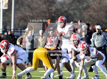 Thumbnail 1 in Marist vs Loyola Academy (IHSA Class 8A Quarterfinal) photogallery.