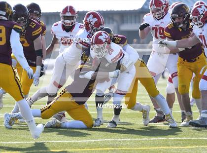 Thumbnail 2 in Marist vs Loyola Academy (IHSA Class 8A Quarterfinal) photogallery.