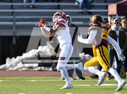 Thumbnail 1 in Marist vs Loyola Academy (IHSA Class 8A Quarterfinal) photogallery.