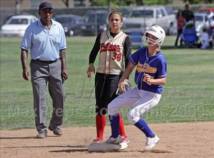 Thumbnail 1 in Village Christian @ San Dimas (CIF SS D5 Playoffs) photogallery.