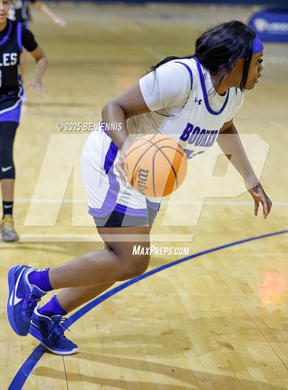 Thumbnail 1 in Booker T. Washington vs. Mount Paran Christian (She Got Game Classic) photogallery.