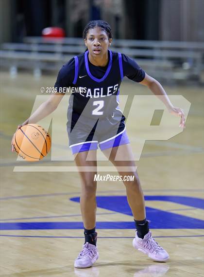 Thumbnail 3 in Booker T. Washington vs. Mount Paran Christian (She Got Game Classic) photogallery.