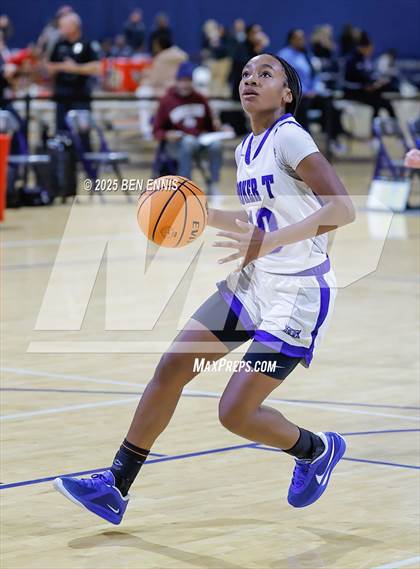 Thumbnail 1 in Booker T. Washington vs. Mount Paran Christian (She Got Game Classic) photogallery.