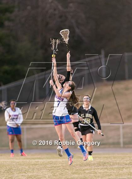 Thumbnail 3 in Hanna @ Byrnes photogallery.