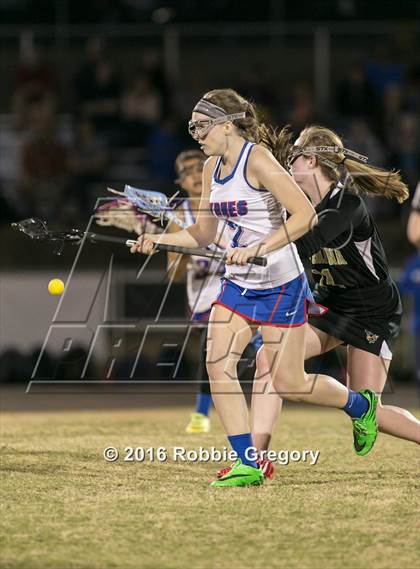 Thumbnail 2 in Hanna @ Byrnes photogallery.