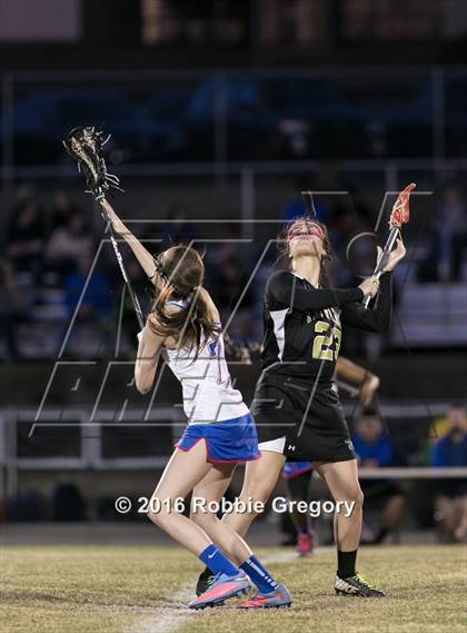Thumbnail 1 in Hanna @ Byrnes photogallery.
