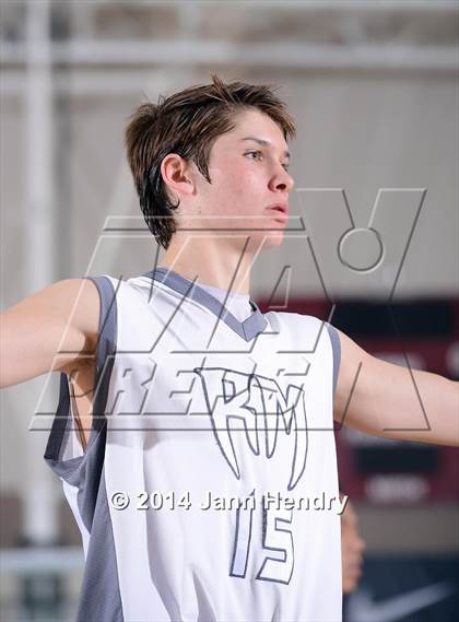 Thumbnail 2 in Los Osos vs. Rancho Mirage (MaxPreps Holiday Classic) photogallery.