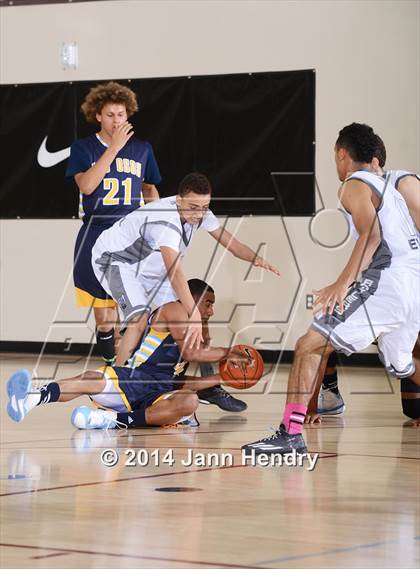Thumbnail 1 in Los Osos vs. Rancho Mirage (MaxPreps Holiday Classic) photogallery.