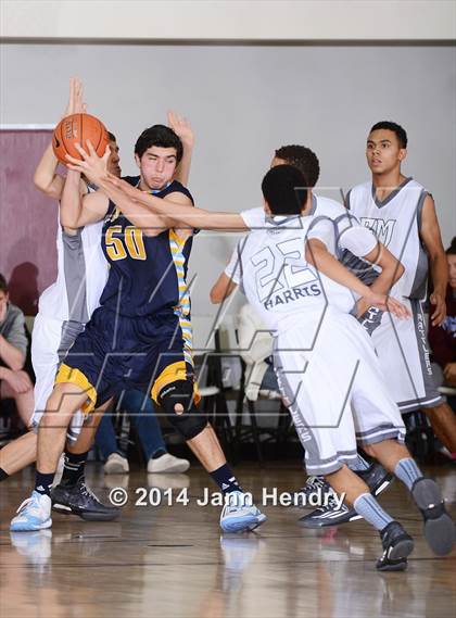 Thumbnail 3 in Los Osos vs. Rancho Mirage (MaxPreps Holiday Classic) photogallery.