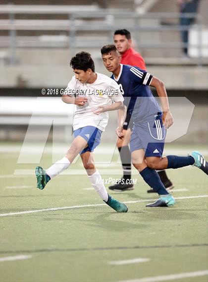 Thumbnail 2 in Life Oak Cliff vs. San Elizario  photogallery.