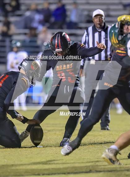 Thumbnail 3 in Apex @ New Bern (NCHSAA 4A Round 1 Playoff) photogallery.