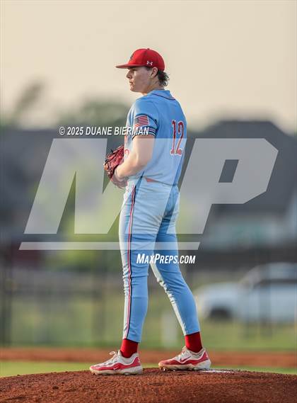Thumbnail 1 in Lewisburg vs Tupelo (MHSAA 7A Round 1) photogallery.