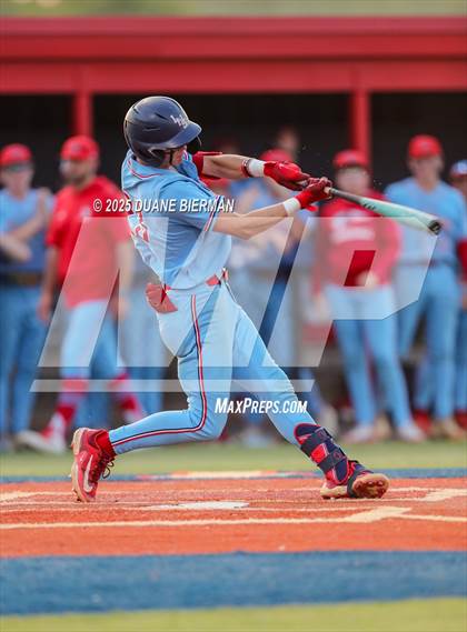 Thumbnail 3 in Lewisburg vs Tupelo (MHSAA 7A Round 1) photogallery.