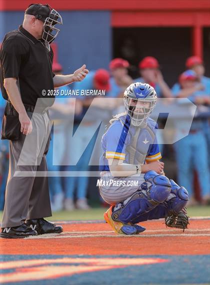 Thumbnail 3 in Lewisburg vs Tupelo (MHSAA 7A Round 1) photogallery.