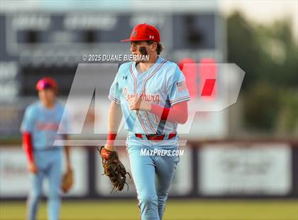 Thumbnail 3 in Lewisburg vs Tupelo (MHSAA 7A Round 1) photogallery.