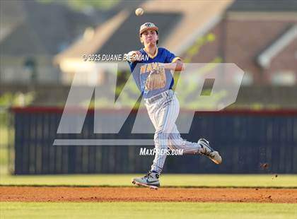 Thumbnail 2 in Lewisburg vs Tupelo (MHSAA 7A Round 1) photogallery.