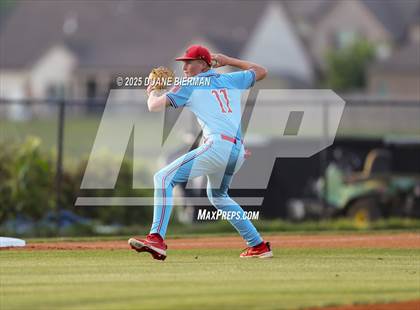 Thumbnail 2 in Lewisburg vs Tupelo (MHSAA 7A Round 1) photogallery.