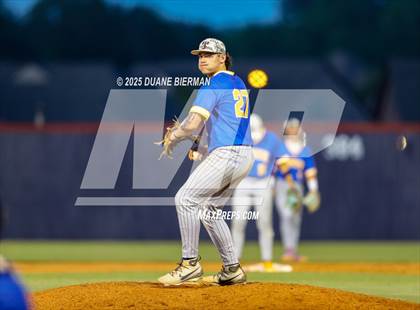 Thumbnail 3 in Lewisburg vs Tupelo (MHSAA 7A Round 1) photogallery.