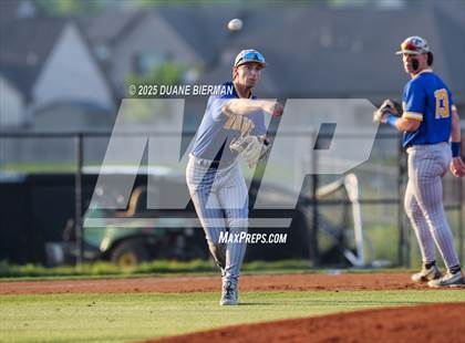 Thumbnail 1 in Lewisburg vs Tupelo (MHSAA 7A Round 1) photogallery.