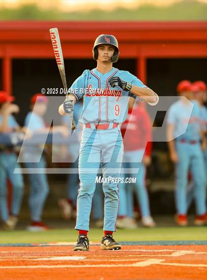 Thumbnail 3 in Lewisburg vs Tupelo (MHSAA 7A Round 1) photogallery.