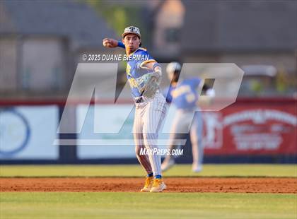 Thumbnail 3 in Lewisburg vs Tupelo (MHSAA 7A Round 1) photogallery.