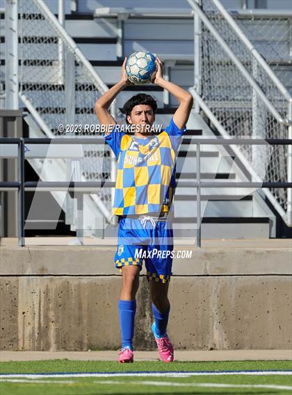 Thumbnail 1 in Gainesville vs. Sunnyvale (Sulphur Springs Elite 4A Tournament) photogallery.