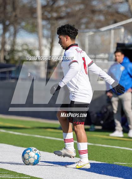 Thumbnail 3 in Gainesville vs. Sunnyvale (Sulphur Springs Elite 4A Tournament) photogallery.