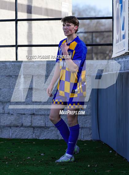 Thumbnail 3 in Gainesville vs. Sunnyvale (Sulphur Springs Elite 4A Tournament) photogallery.