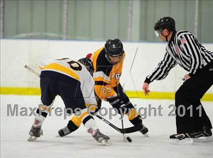 Thumbnail 1 in Wethersfield @ Simsbury photogallery.