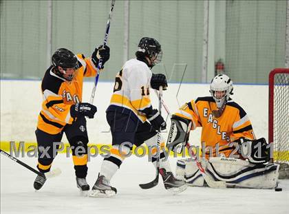 Thumbnail 1 in Wethersfield @ Simsbury photogallery.