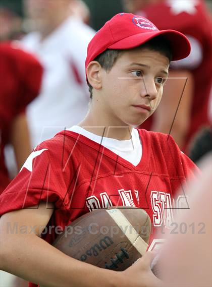 Thumbnail 3 in Don Raabe Big 30 All-Star Charities Classic photogallery.
