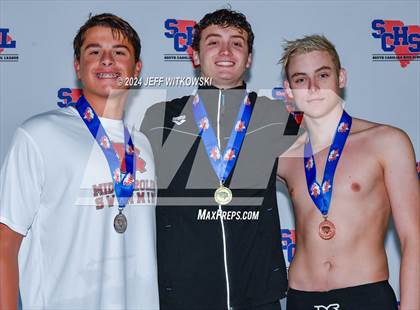 Thumbnail 2 in SCHSL 3A Final Awards photogallery.